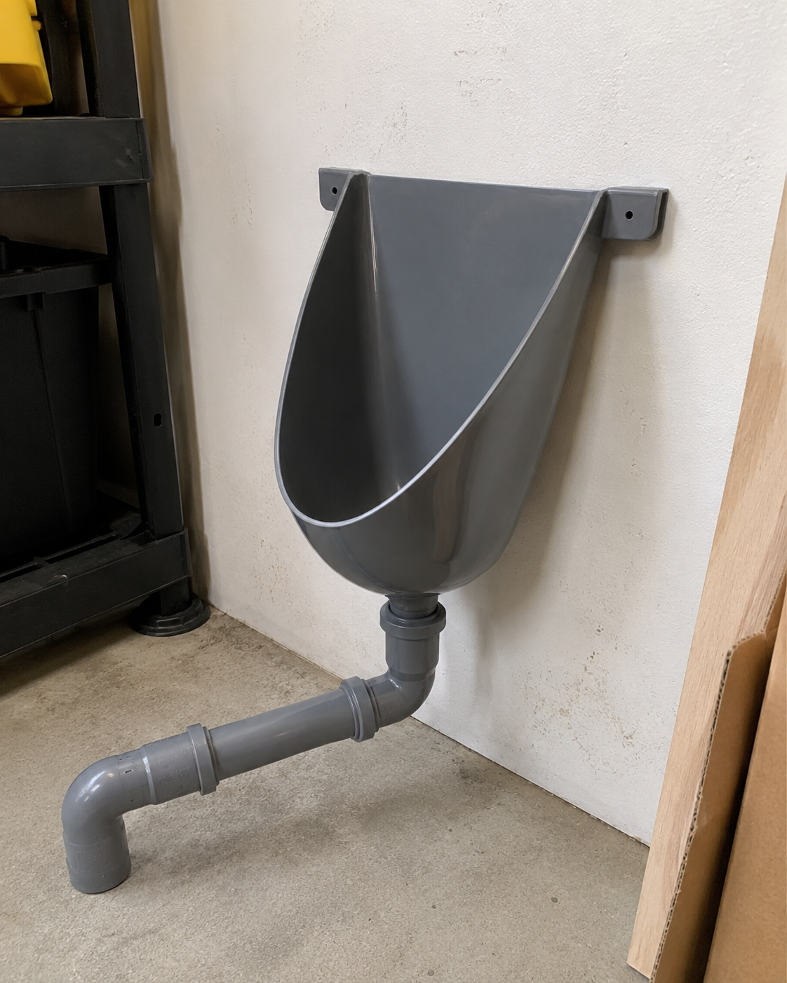 Waterloos Urinoir kunststof PVC - Wandurinoir - Waterloos - Afvoerpijp 40 mm - 2 roestvrijstalen schroeven - 38 x 30 x 20 cm